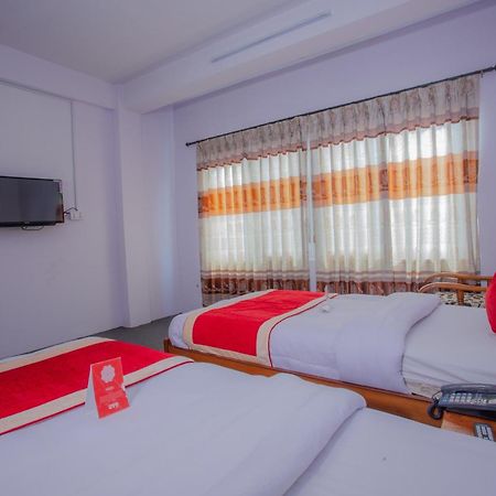 Oyo 135 Lost Garden Apartment And Guest House Катманду Екстериор снимка