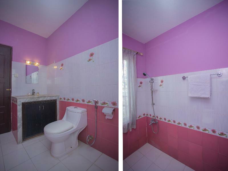 Oyo 135 Lost Garden Apartment And Guest House Катманду Екстериор снимка